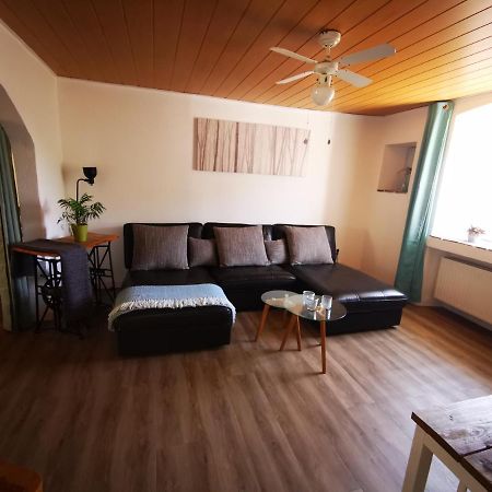 Mooi Ruim Appartement In Antieke Stadsboerderij Schonecken Экстерьер фото